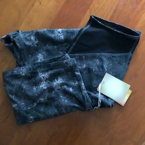 Activewear leggings, maternity